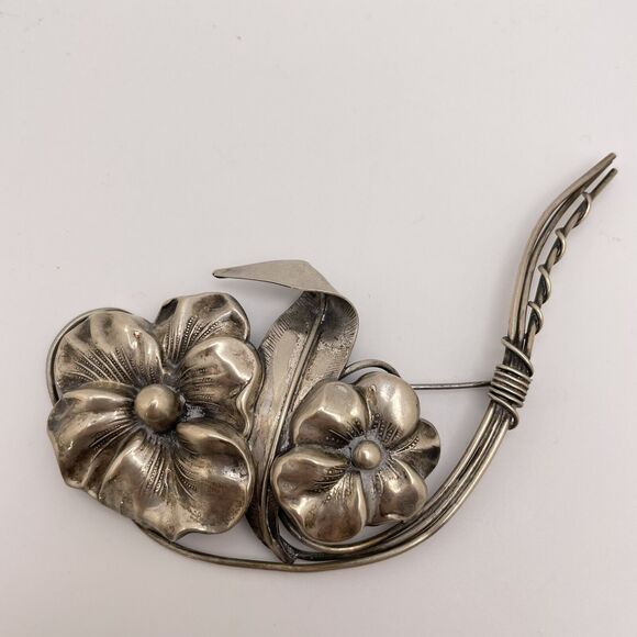 Vintage Sterling Silver Pansy Brooch - Picture 1 of 8